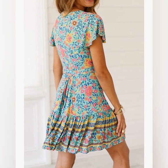 🆕 Zesica Vibrant Floral Wrap Midi Dress Blue and Pink, Size S - Picture 3 of 11